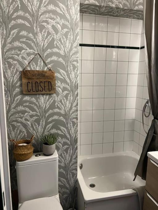 Hsh France Location Disney Land Paris - Suite Nicolas - Appartement De Charme Биси Сен Жорж Екстериор снимка