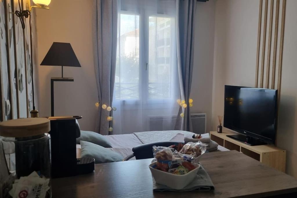 Hsh France Location Disney Land Paris - Suite Nicolas - Appartement De Charme Биси Сен Жорж Екстериор снимка