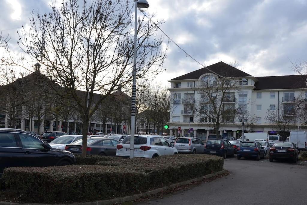 Hsh France Location Disney Land Paris - Suite Nicolas - Appartement De Charme Биси Сен Жорж Екстериор снимка