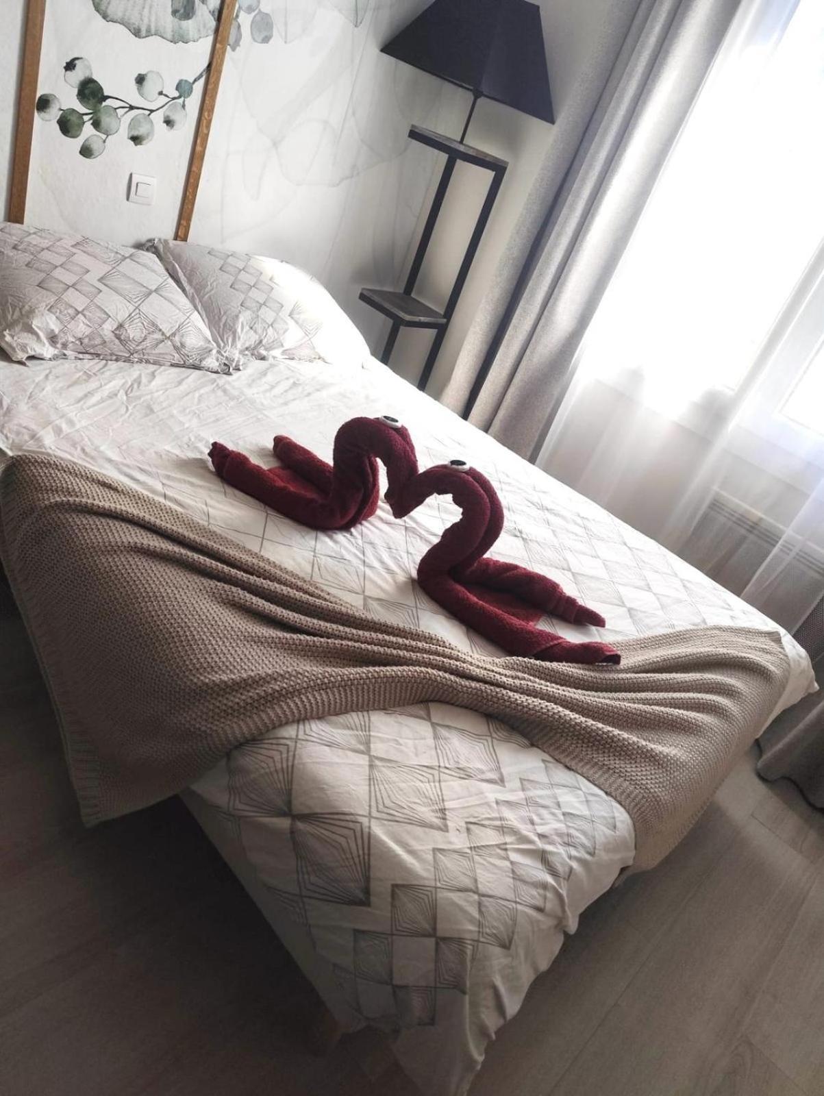 Hsh France Location Disney Land Paris - Suite Nicolas - Appartement De Charme Биси Сен Жорж Екстериор снимка
